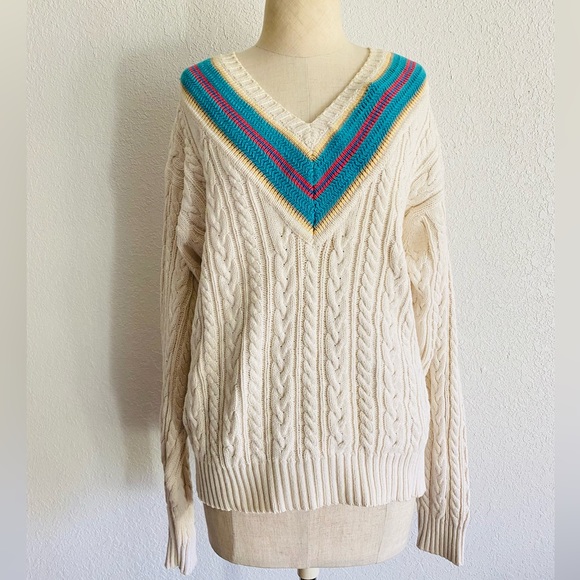 Vintage V Neck Solid Color Chunky Cable Knit Pullover Fisherman Sweater Vest